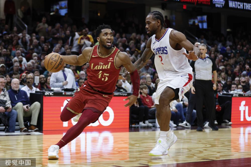 随着赛季的 随着赛季的